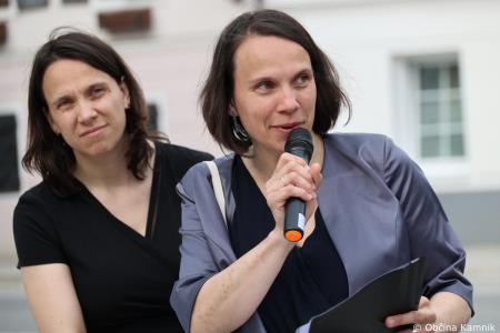 Čebela velikanka potuje po Kamniku (34)